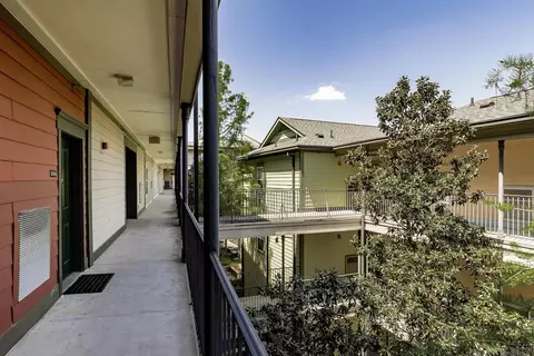 3347 Nicholson Dr # B307, Baton Rouge, LA 70802