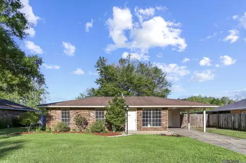 1112 Bruce Dr, Denham Springs, LA 70726
