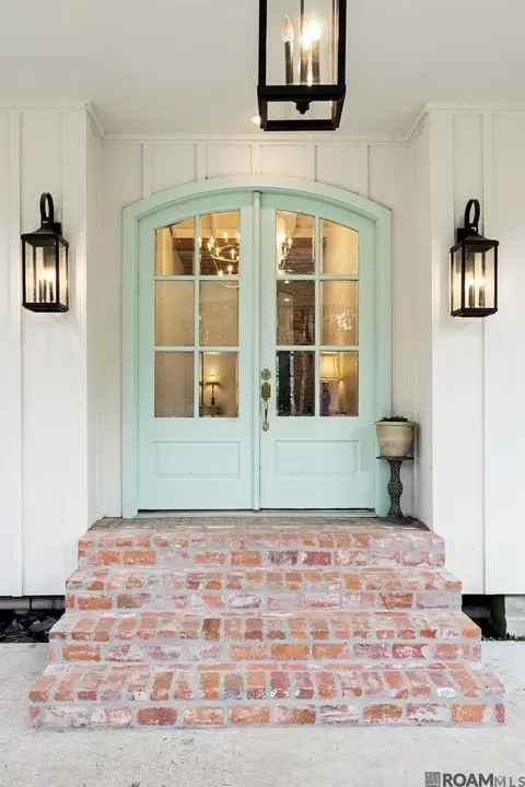 Entry Way - 75340 Hwy 1077, Covington, LA 70435 photo 1 of 5