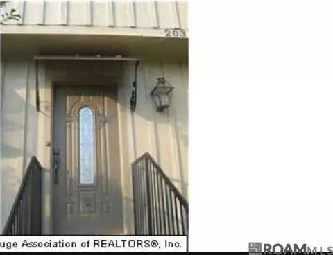 203 S Flannery Rd # 1, Baton Rouge, LA 70815