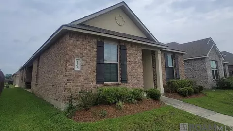 1103 Meridian Dr, Baton Rouge, LA 70820