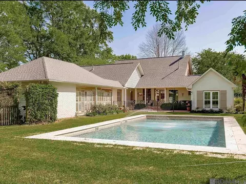 8085 Bennett Dr, Ventress, LA 70783