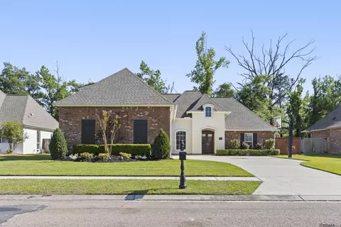 7342 Bessie Dr, Denham Springs, LA 70706