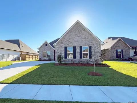 6532 Nesting Dr, Gonzales, LA 70737