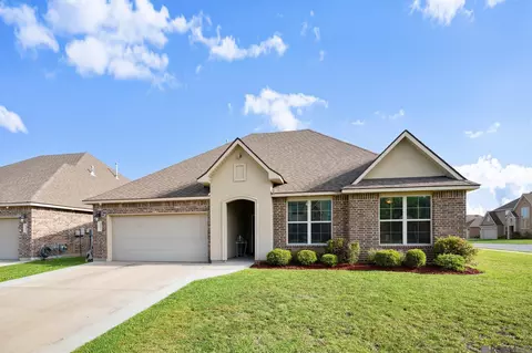 2127 Ridgefield Ave, Zachary, LA 70791