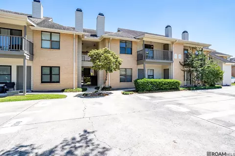 8508 Summa Ave # P12, Baton Rouge, LA 70809