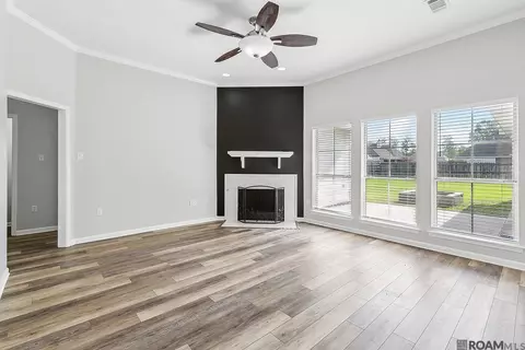 Living - 30438 Jo Ann St, Walker, LA 70785 photo 3 of 3
