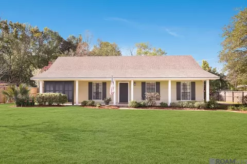 5973 Landmor Dr, Greenwell Springs, LA 70739
