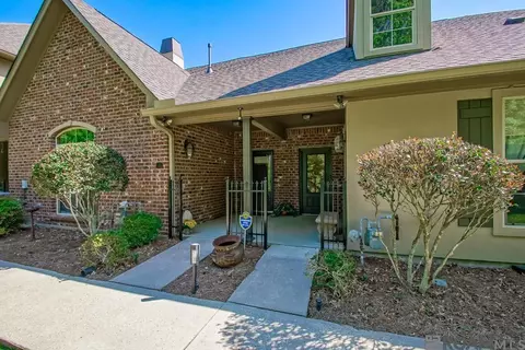18639 Perkins Rd # 42, Prairieville, LA 70769
