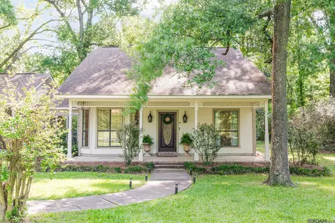 1009 Burlingame St, Denham Springs, LA 70726