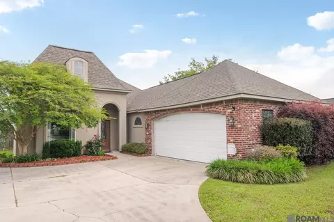 9185 Rue De Fleur, Denham Springs, LA 70706