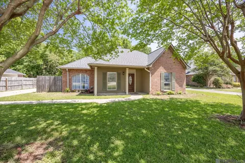 30914 Carriage Way, Denham Springs, LA 70726