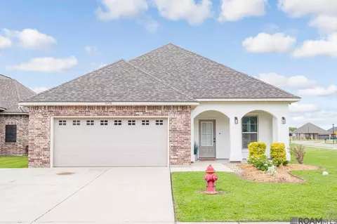 4426 Belle Vue Dr, Addis, LA 70710