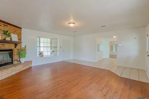 608 Daniels St, Baker, LA 70714 photo 4