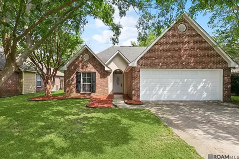 38057 Cove Ct, Prairieville, LA 70769