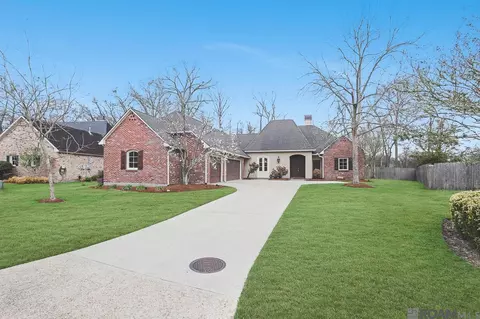 2969 Laurel Plantation Ave, Baton Rouge, LA 70820