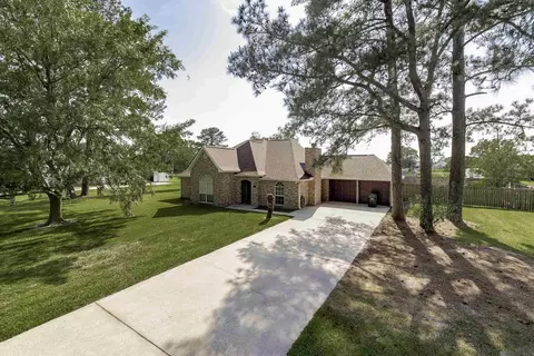 42259 Greenfield Xing, Prairieville, LA 70769