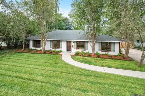 1075 Galloway Dr, Baton Rouge, LA 70806