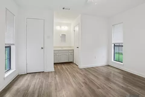 Bedroom - 27489 Country Dr, Walker, LA 70785 photo 3 of 4