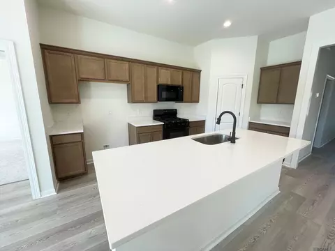 32623 Flower Tree Ct, Walker, LA 70785 photo 3