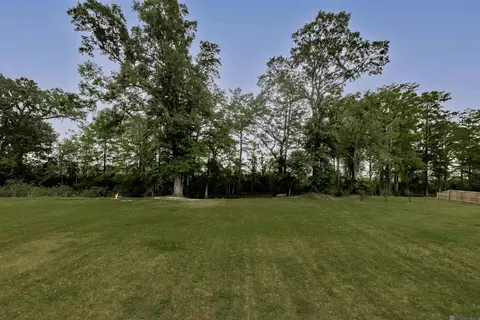 Exterior - 4940 Pointe Prospect Dr, Torbert, LA 70762 photo 2 of 2
