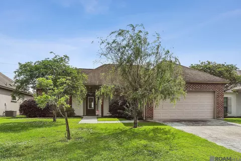 10747 Fenway Ln, Denham Springs, LA 70726