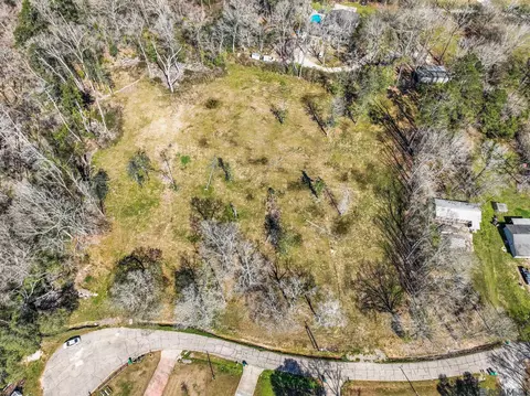 6955 Chandler Bluff Rd, Denham Springs, LA 70706