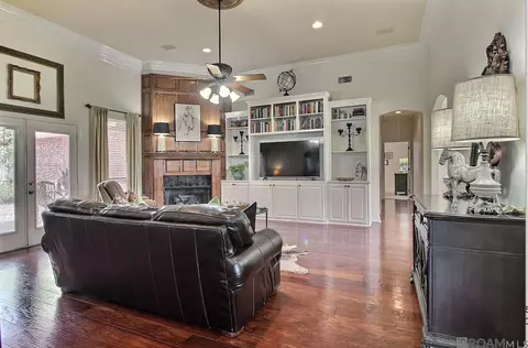 15309 E Ridge Dr, Walker, LA 70785 photo 6