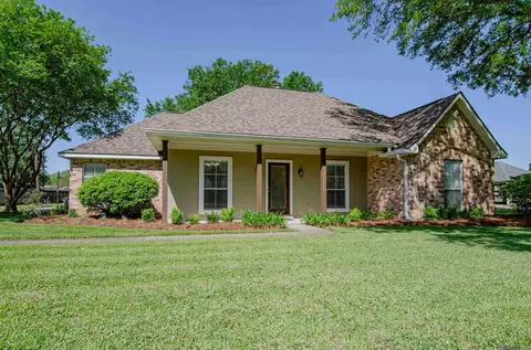 2337 S San Francisco, Gonzales, LA 70737
