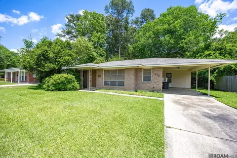 8475 S Parkland Dr, Baton Rouge, LA 70806