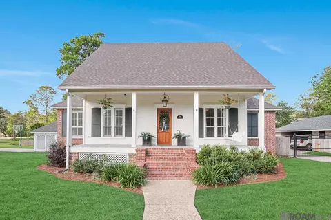 5988 Forsythia Ave, Baton Rouge, LA 70808