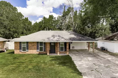 15443 Country Rd, Greenwell Springs, LA 70739