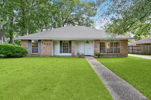 5603 Decatur Dr, Baton Rouge, LA 70817