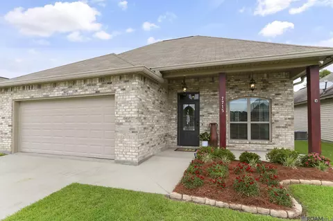 7715 Ridgeline Dr, Denham Springs, LA 70706