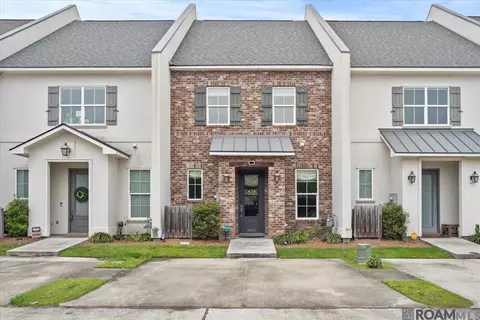 5066 Myrtle Trail Dr, Baton Rouge, LA 70820