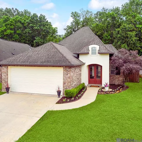 6119 Ridge Way Ave, Baton Rouge, LA 70817