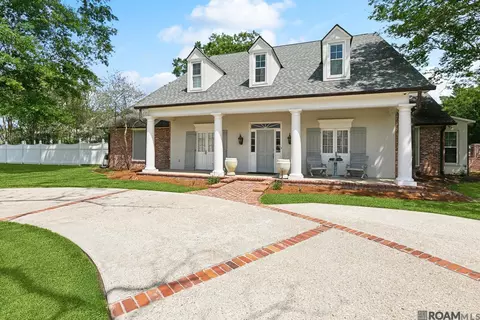 10152 S Vignes Rd, Baton Rouge, LA 70817