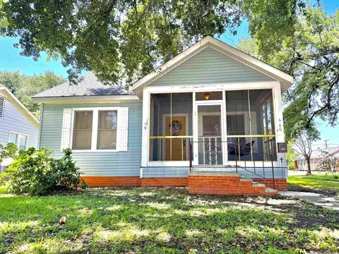 600 Lee Ave, Donaldsonville, LA 70346