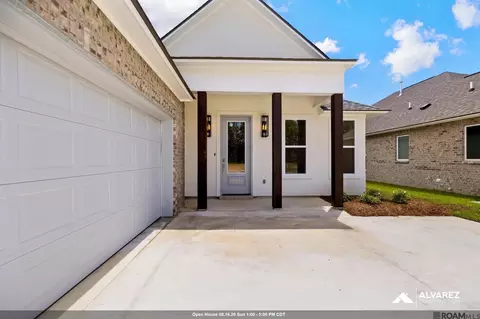 10656 Deric Ave, Denham Springs, LA 70726