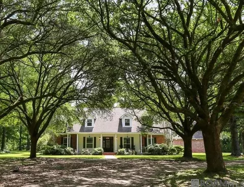 4346 Folkes Rd, Saint Francisville, LA 70775