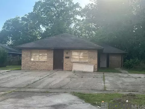 1527 N 1531 N Marque Ann Dr, Baton Rouge, LA 70815