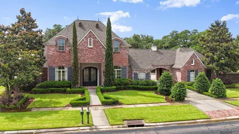 14341 Bluff Lakes Dr, Prairieville, LA 70769