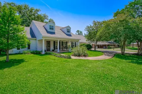 1367 Ashbourne Dr, Baton Rouge, LA 70815