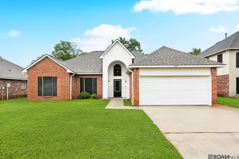 12831 Bonnie Bleu Dr, Denham Springs, LA 70726