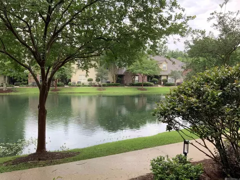 18639 Perkins Rd # 16, Prairieville, LA 70769