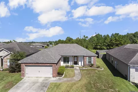 10765 Wrigley Field Ave, Denham Springs, LA 70726