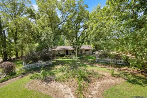 9838 Arnold Rd, Denham Springs, LA 70726