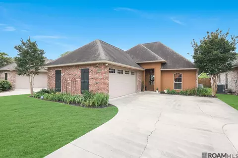 9378 Wyndham Way, Denham Springs, LA 70726