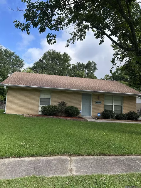 11865 Baylor Dr, Baton Rouge, LA 70816
