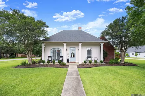 14169 Oregon Trl, Prairieville, LA 70769